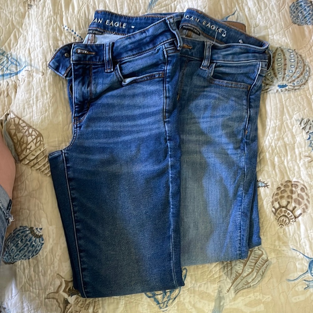 Lot of 2 AE jegging jeans